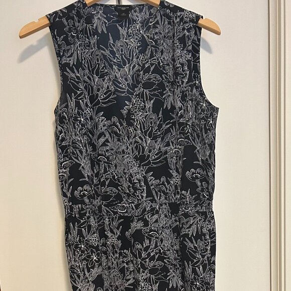 Ann Taylor Jump Suit Size S Petite Blue and White Floral Pattern - Picture 1 of 6